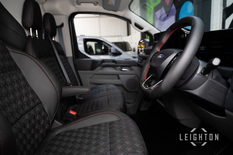 Ford Transit Custom 2.5 320 232ps Auto PHEV panel Van L1 - N5633