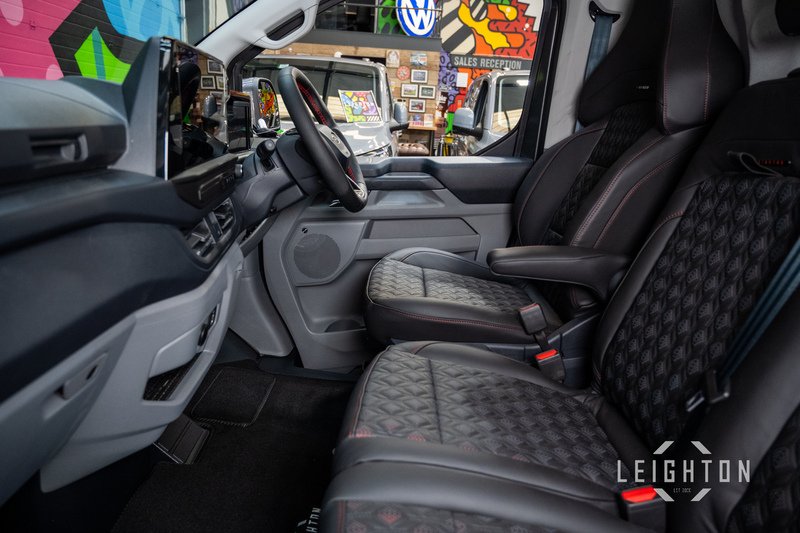 Ford Transit Custom 2.5 320 232ps Auto PHEV panel Van L1 - N5633