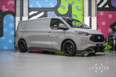 Ford Transit Custom 2.5 320 232ps Auto PHEV Panel Van L2