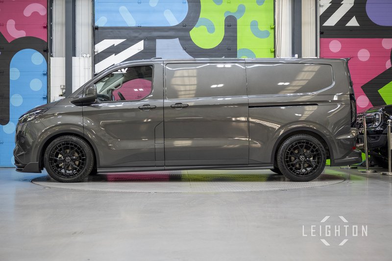 Ford Transit Custom 2.5 320 232ps Auto PHEV Panel Van L2 - N5716