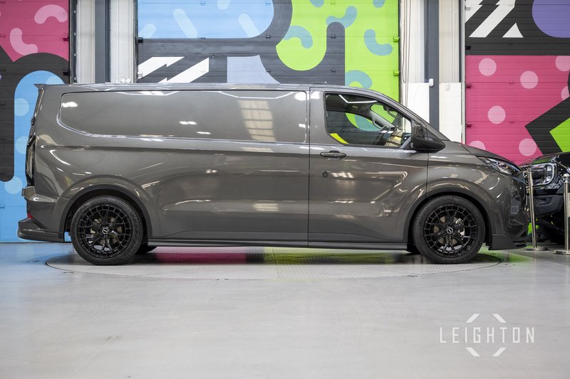 Ford Transit Custom 2.5 320 232ps Auto PHEV Panel Van L2 - N5716