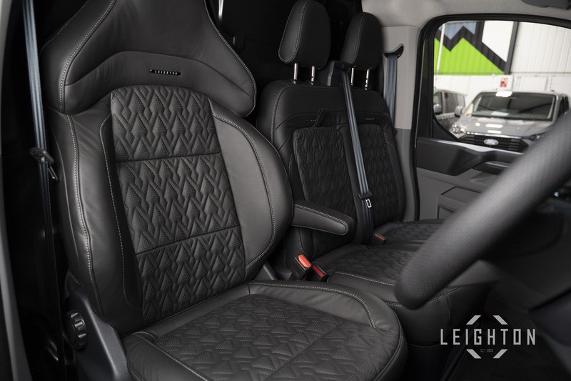 Ford Transit Custom 2.5 320 232ps Auto PHEV Panel Van L2 - N5716