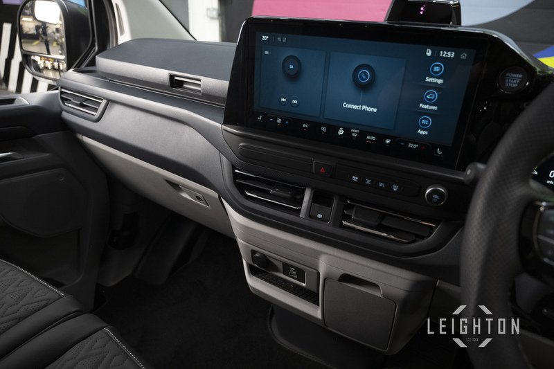 Ford Transit Custom 2.5 320 232ps Auto PHEV Panel Van L2 - N5716
