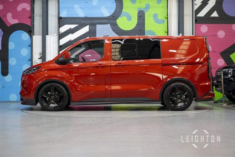 Ford Transit Custom 2.5 320 232ps Auto PHEV Double Cab L1 - N5706
