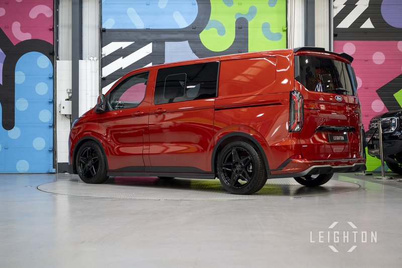 Ford Transit Custom 2.5 320 232ps Auto PHEV Double Cab L1 - N5706