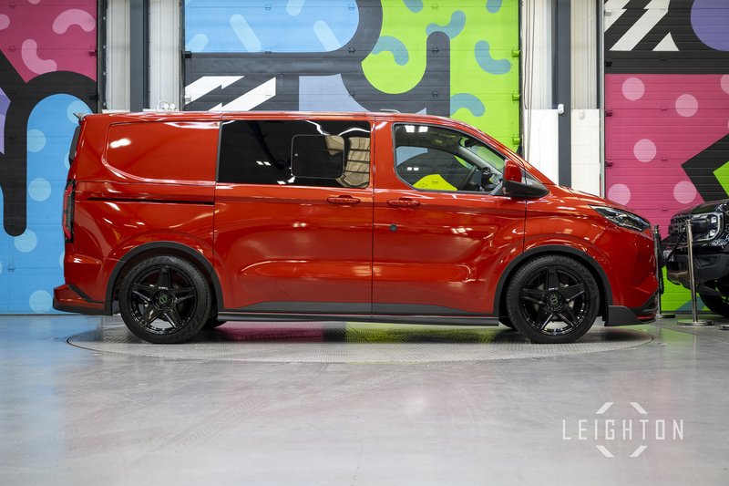 Ford Transit Custom 2.5 320 232ps Auto PHEV Double Cab L1 - N5706