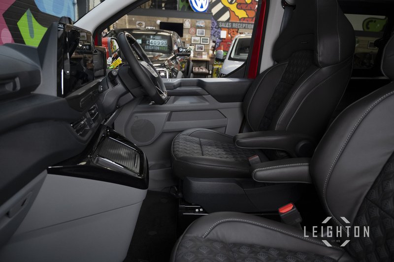 Ford Transit Custom 2.5 320 232ps Auto PHEV Double Cab L1 - N5706