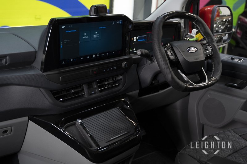 Ford Transit Custom 2.5 320 232ps Auto PHEV Double Cab L1 - N5706