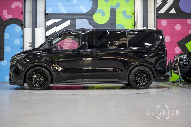 Ford Transit Custom 2.5 320 232ps Auto PHEV Double Cab L1 - N5389