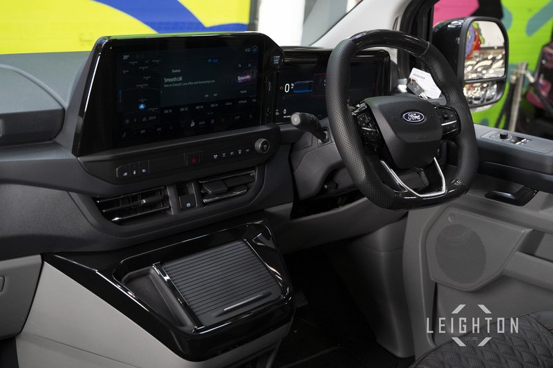 Ford Transit Custom 2.5 320 232ps Auto PHEV Double Cab L1 - N5389