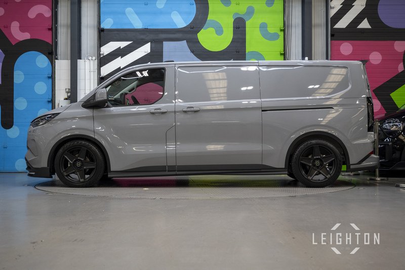 Ford Transit Custom 2.5 320 232ps PHEV Auto Panel Van L2 - N5722