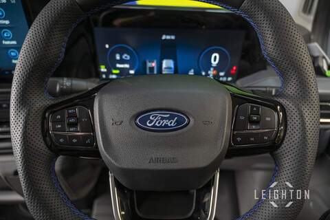 Ford Transit Custom 2.5 320 232ps PHEV Auto Panel Van L2 - N5722