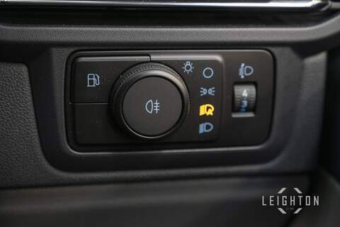 Ford Transit Custom 2.5 320 232ps PHEV Auto Panel Van L2 - N5722