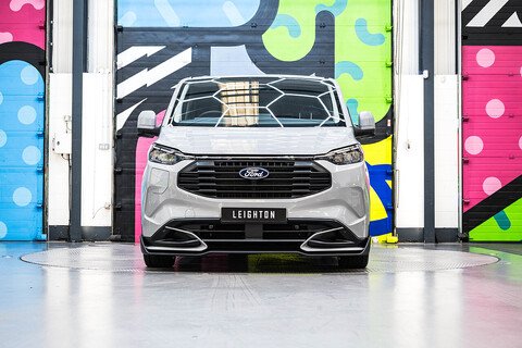2.5 320 Duratec PHEV 232ps Limited Auto double Cab L1 H1 Euro 6 LV-RF™ Pack
