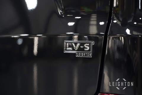 Volkswagen Transporter 2.0 T32 170ps Auto Diesel Kombi SWB - N6007