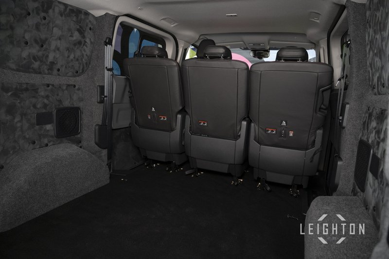 Volkswagen Transporter 2.0 T32 170ps Auto Diesel Kombi SWB - N6007