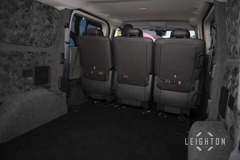 Volkswagen Transporter 2.0 T32 170ps Auto Diesel Kombi SWB - N6007