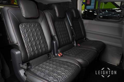 Volkswagen Transporter 2.0 T32 170ps Auto Diesel Kombi SWB - N6007
