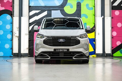 2.5 320 Duratec PHEV 232ps Limited Auto Double Cab L1 H1 Euro 6 LV-RF™ Pack
