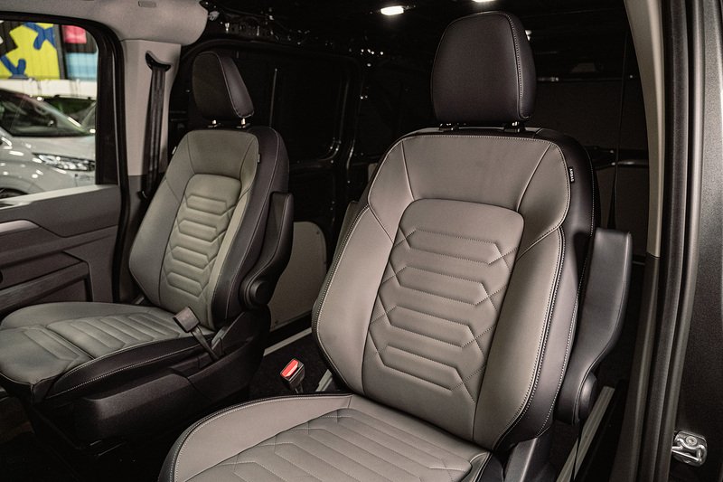 Volkswagen Transporter 2.0 - Large 40