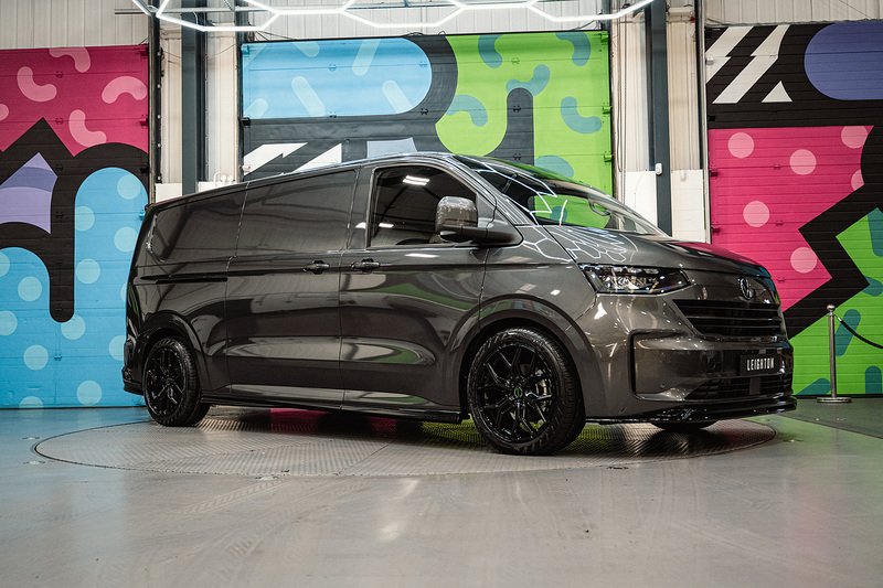 Volkswagen Transporter 2.0 - Large 10