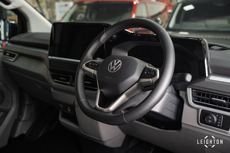 Volkswagen Transporter 2.0 - Large 36