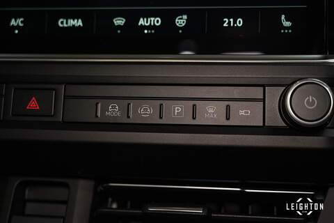 Volkswagen Transporter 2.0 T32 Diesel 150ps Auto 4Motion Panel Van LWB - N5092