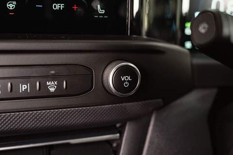 Ford Transit Custom 2.0 320 Diesel 170ps Auto Double Cab L2 H1 - N5088