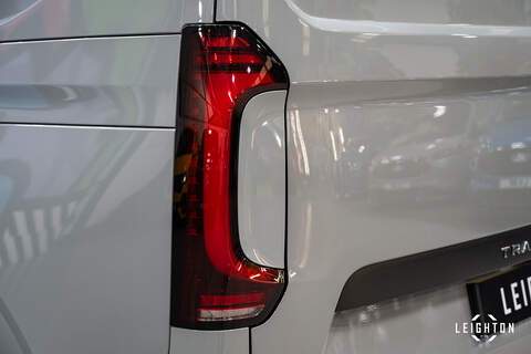 Volkswagen Transporter 2.0 T32 Diesel 150PS Auto 4MOTION Panel Van LWB - N5094