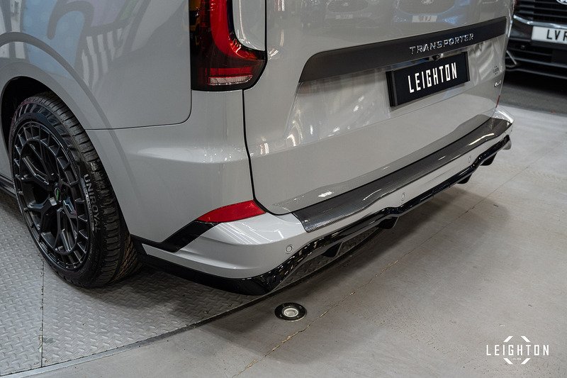 Volkswagen Transporter 2.0 - Large 24