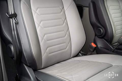 Volkswagen Transporter 2.0 T32 Diesel 150PS Auto 4MOTION Panel Van LWB - N5094