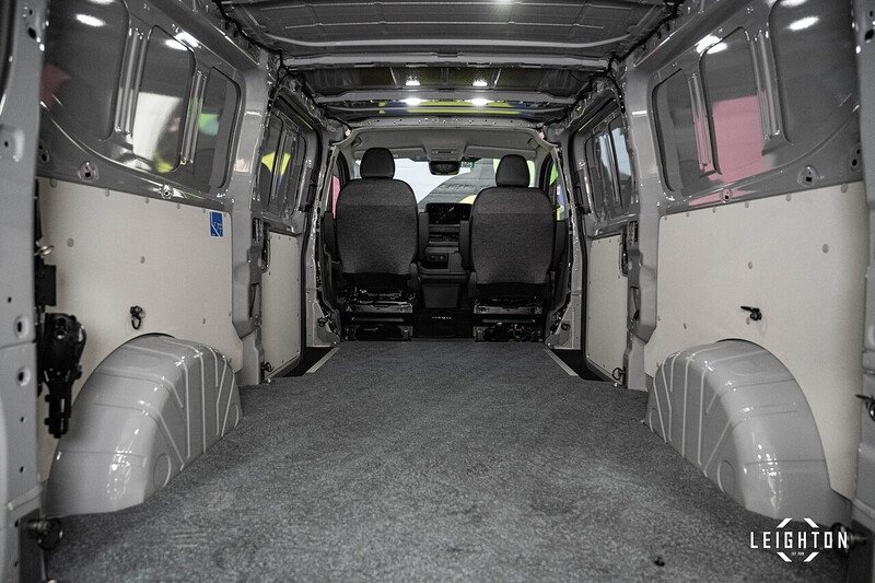 Volkswagen Transporter 2.0 - Large 18
