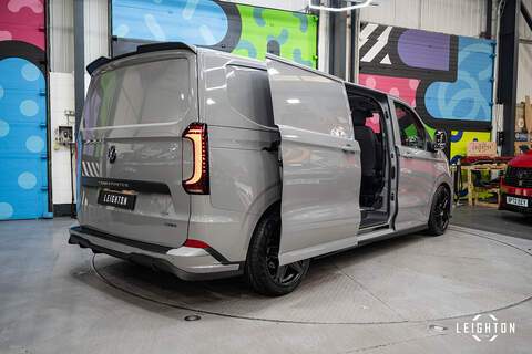 Volkswagen Transporter 2.0 T32 Diesel 150PS Auto 4MOTION Panel Van LWB - N5096