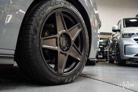 Volkswagen Transporter 2.0 T32 Diesel 150PS Auto 4MOTION Panel Van LWB - N5096