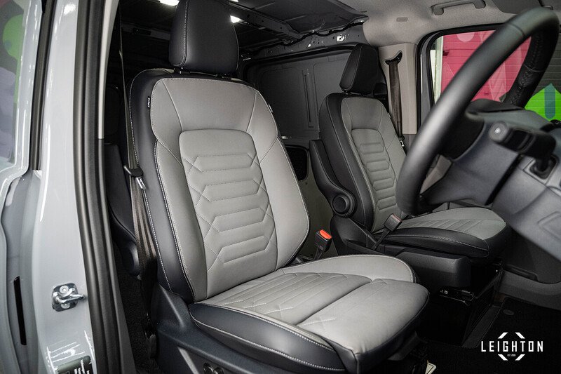 Volkswagen Transporter 2.0 - Large 23