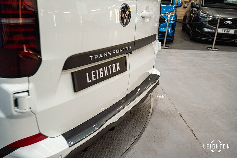 Volkswagen Transporter 2.0 - Large 26