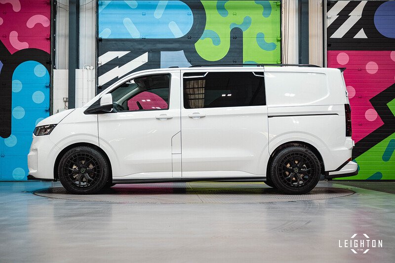 Volkswagen Transporter 2.0 - Large 3