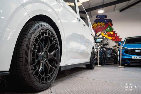 Volkswagen Transporter 2.0 T32 Diesel 150ps Manual Kombi SWB - N5104