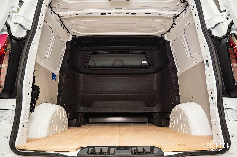Volkswagen Transporter 2.0 - Large 31
