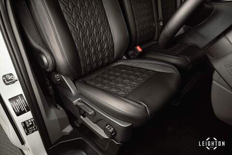 Volkswagen Transporter 2.0 T32 Diesel 150ps Manual Kombi SWB - N5104