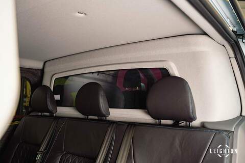 Volkswagen Transporter 2.0 T32 Diesel 150ps Manual Kombi SWB - N5104