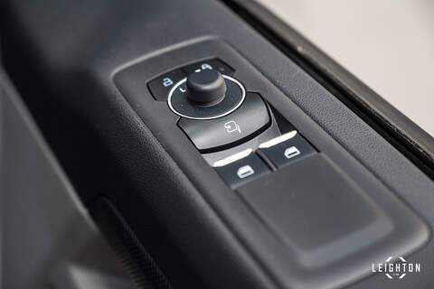 Ford Transit Custom 2.5 320 PHEV 232ps Auto Double Cab L1 H1 - N3276