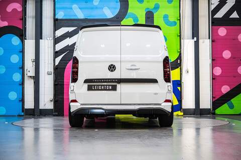 Volkswagen Transporter 2.0 T28 Diesel 110PS Manual Kombi SWB - N5109