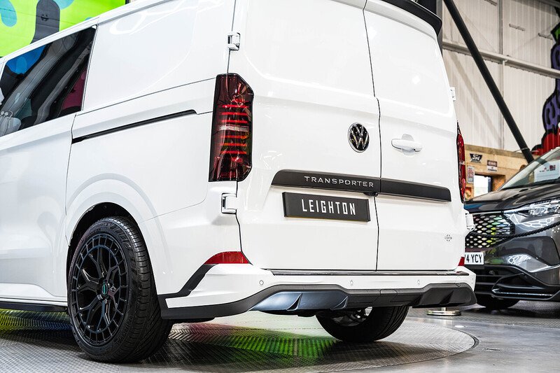Volkswagen Transporter 2.0 - Large 21