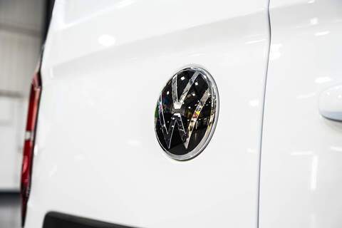 Volkswagen Transporter 2.0 T28 Diesel 110PS Manual Kombi SWB - N5109