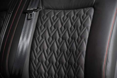 Volkswagen Transporter 2.0 T28 Diesel 110PS Manual Kombi SWB - N5109