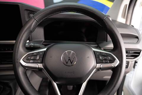 Volkswagen Transporter 2.0 T28 Diesel 110PS Manual Kombi SWB - N5109