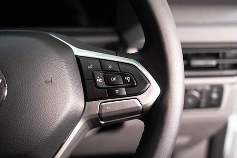 Volkswagen Transporter 2.0 T28 Diesel 110PS Manual Kombi SWB - N5109