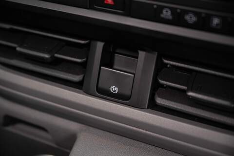 Volkswagen Transporter 2.0 T28 Diesel 110PS Manual Kombi SWB - N5109