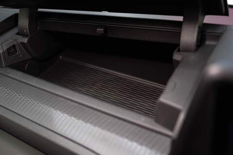 Volkswagen Transporter 2.0 T28 Diesel 110PS Manual Kombi SWB - N5109